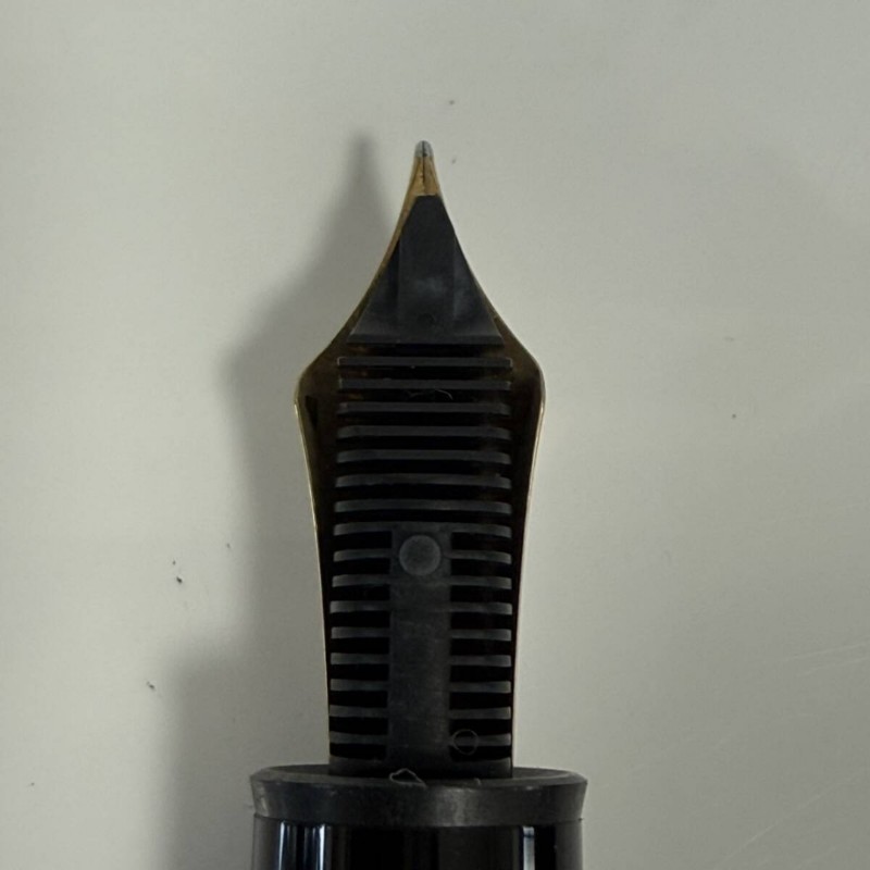 真品 萬寶龍 MONTBLANC MEISTERSTUCK No149 4810 鋼筆 18K 筆尖 黑金 M尖 附盒裝保單-10