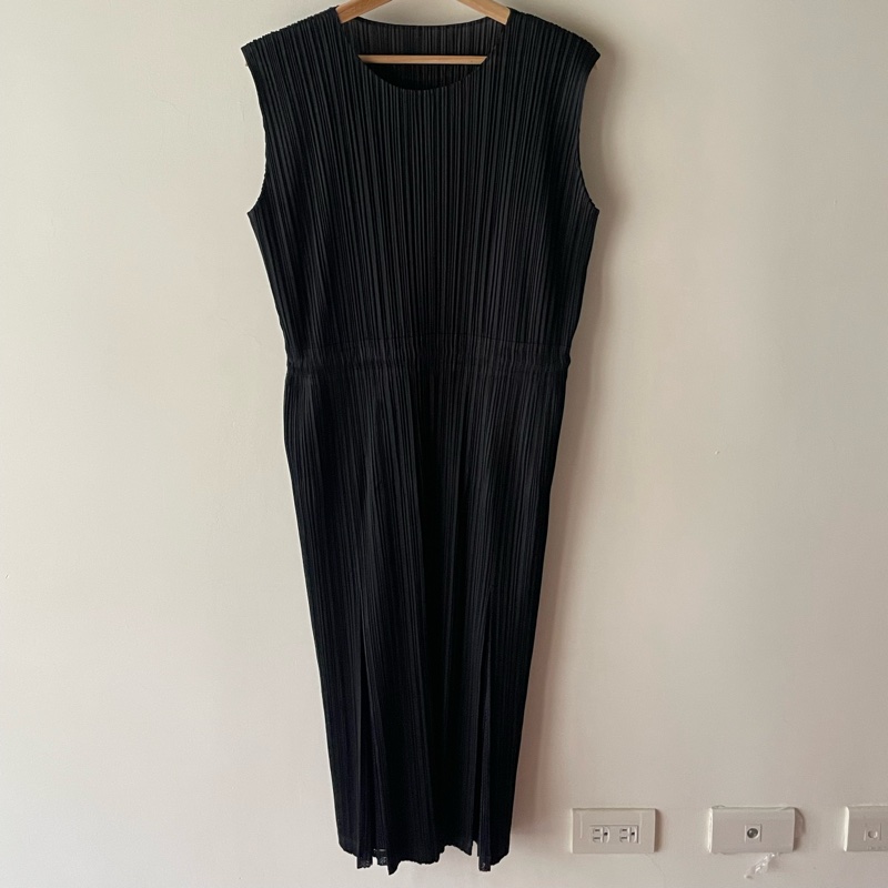 ▪️富貴選物FUGUEI▪️PP   三宅一生 黑色 鬆緊帶腰身 無袖長洋裝-0