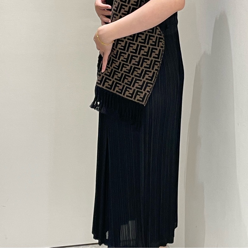 ▪️富貴選物FUGUEI▪️PP   三宅一生 黑色 鬆緊帶腰身 無袖長洋裝-2