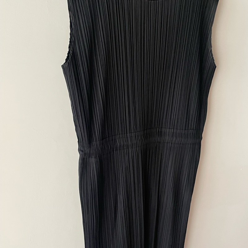 ▪️富貴選物FUGUEI▪️PP   三宅一生 黑色 鬆緊帶腰身 無袖長洋裝-8