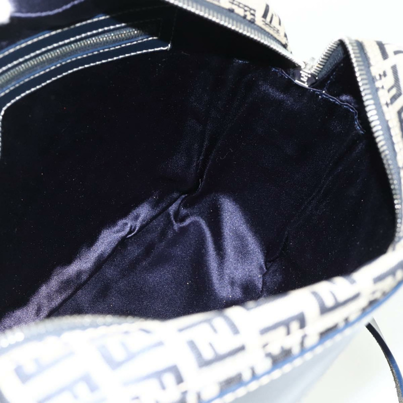 【日本直送】FENDI Zucchino帆布單肩包 海軍藍 銀色 正品 ki6624V-18
