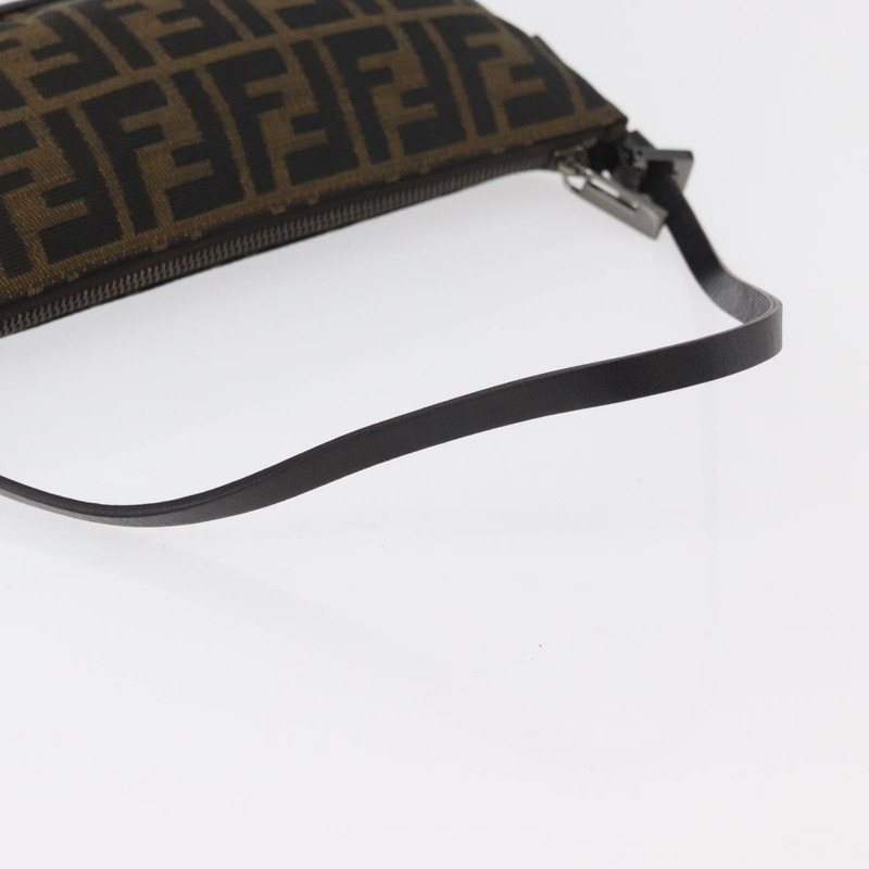 【日本直送】FENDI Zucca 帆布配件包 棕色/黑色 正品 mr2395A-6