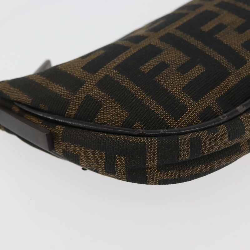 【日本直送】FENDI Zucca 帆布配件包 棕色/黑色 正品 mr2395A-8