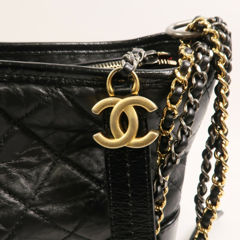 CHANEL 牛皮皮革Gabrielle Medium肩背袋-8
