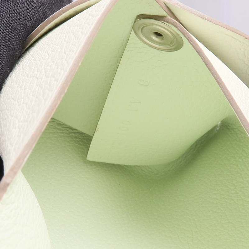 HERMES Evercolor皮革Bastia零錢包Mushroom/Vert Fizz-8