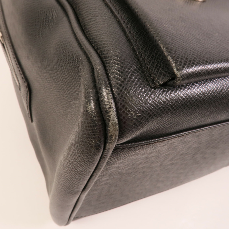 LOUIS VUITTON Taiga Ivan Travel Bag銀扣手挽袋-14