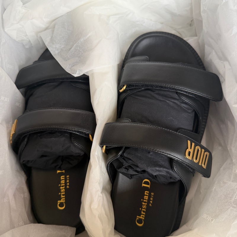 Dior魔鬼氈拖鞋38號全新-1