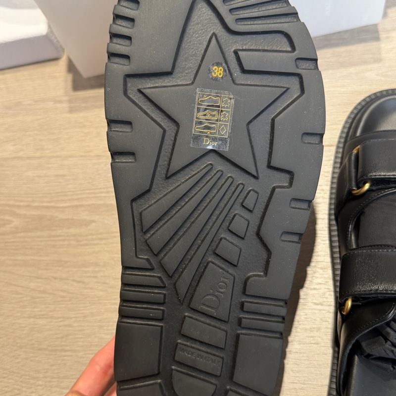Dior魔鬼氈拖鞋38號全新-2