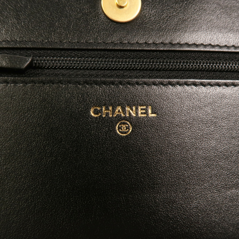 CHANEL 牛皮皮革Boy Wallet On Chain鏈帶肩背袋-5