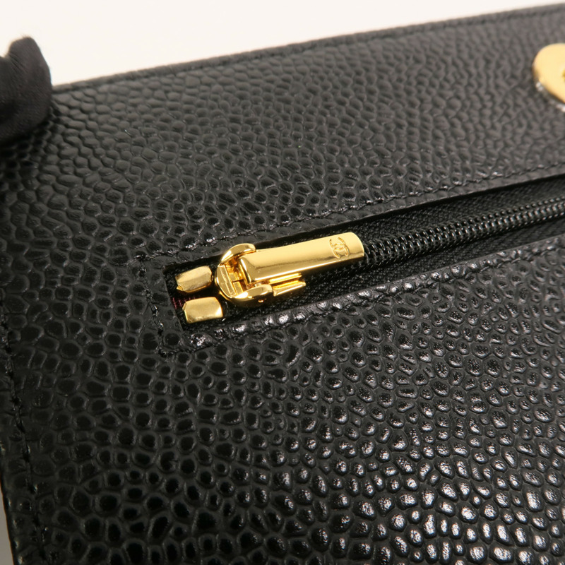 CHANEL 牛皮皮革WOC Wallet On Chain鏈帶肩背袋-16