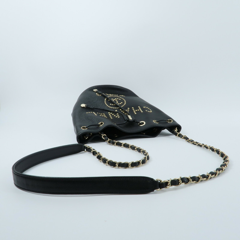 CHANEL 牛皮皮革Bucket Bag鏈帶肩背袋-10