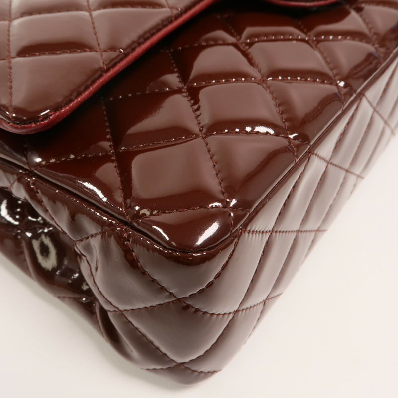 CHANEL 漆皮皮革Classic 25鏈帶肩背袋-13