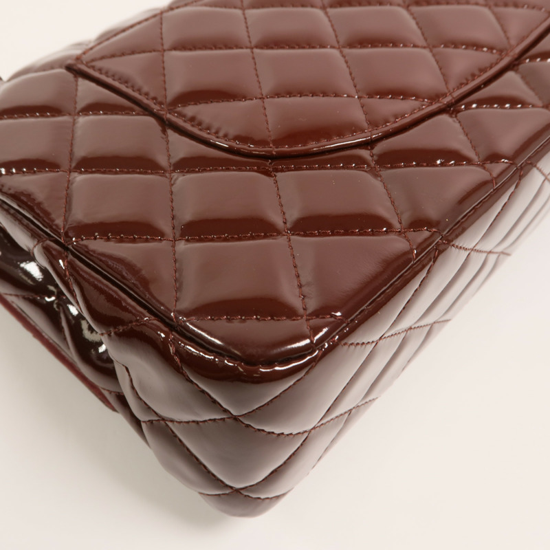 CHANEL 漆皮皮革Classic 25鏈帶肩背袋-15