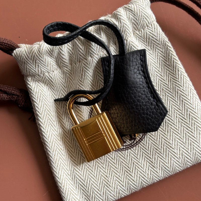 U刻 割愛釋出 ::HERMES:: 愛馬仕深藍色金釦 BIRKIN 25手提包 柏金包-5