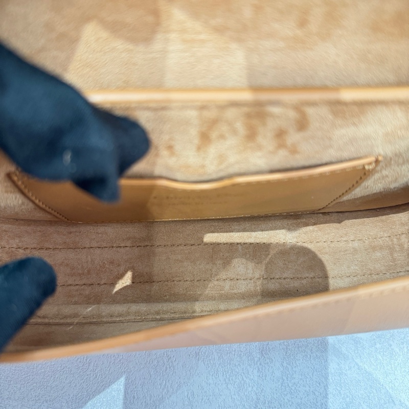 Dior迪奧Bobby橫版新月包全皮焦糖色金扣斜挎包 配件：塵袋盒子 尺寸21*12*5.5cm-4