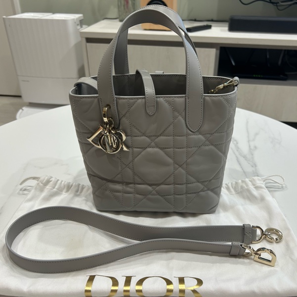 Dior Toujours 小型直式托特包 灰色-5