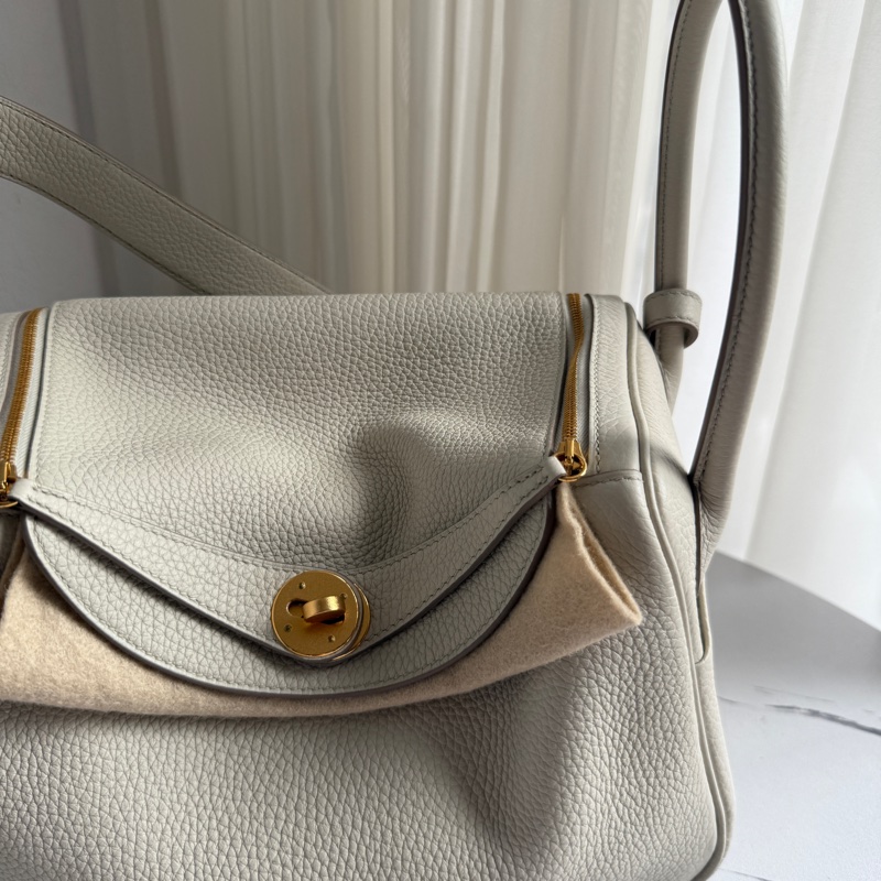 Hermes lindy26 冰川白 真的很好看～～ 有貼膜-2