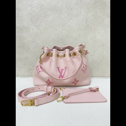 Louis Vuitton summer Bella Mahina bucket 
限定草莓冰淇淋 抽繩水桶包