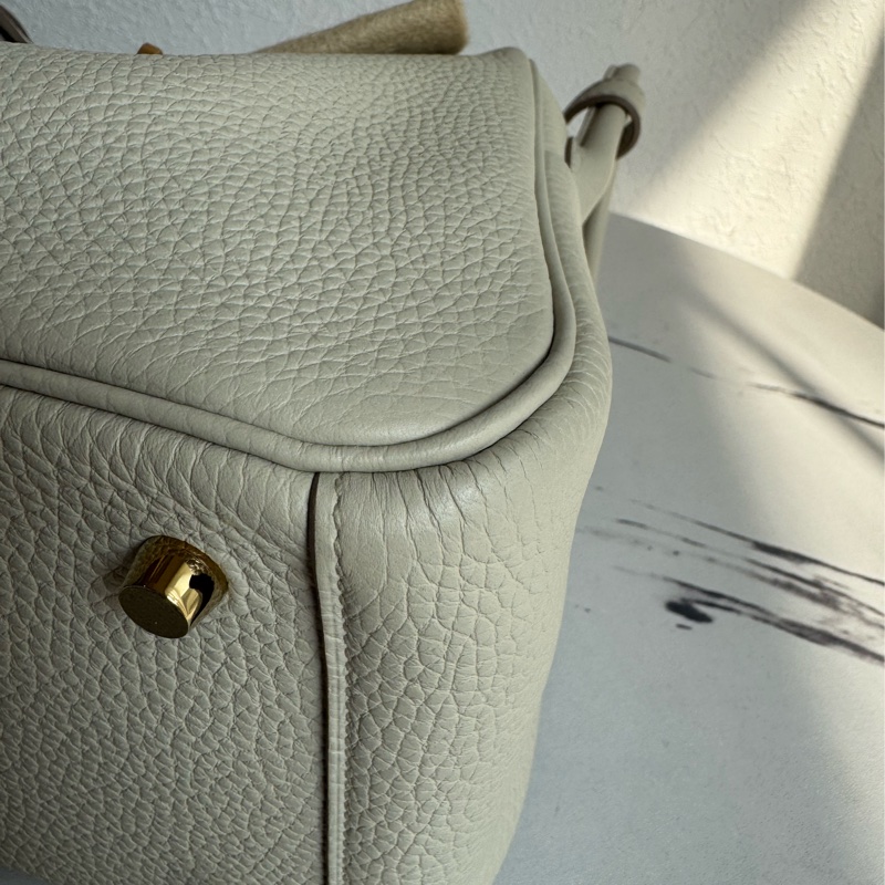 Hermes 8L冰川白金釦lindy26-6