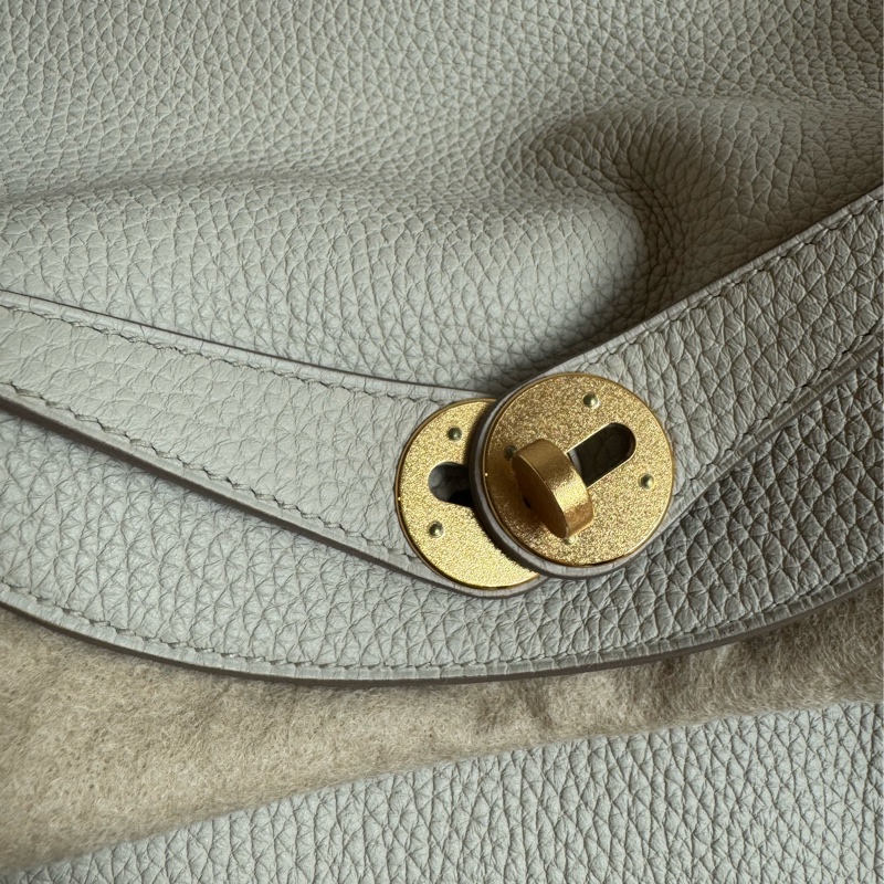 Hermes 8L冰川白金釦lindy26-10