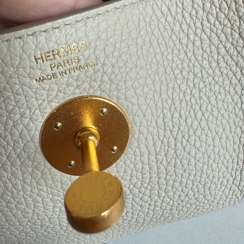 Hermes 8L冰川白金釦lindy26-16