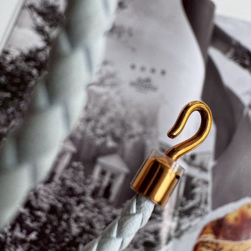 💖超級百搭 Hermes 白色皮革金色豬鼻子Logo手環-8