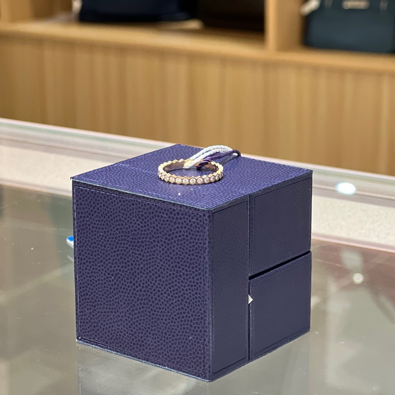 Chaumet尚美巴黎窄版玫瑰金满钻爱巢戒指-0