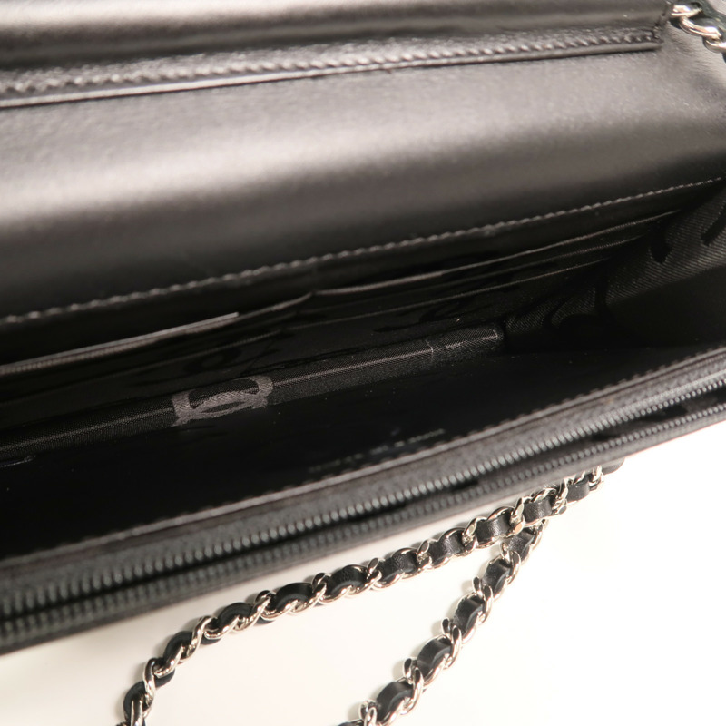 CHANEL 牛皮皮革Cambon Wallet on Chain鏈帶肩背袋-4