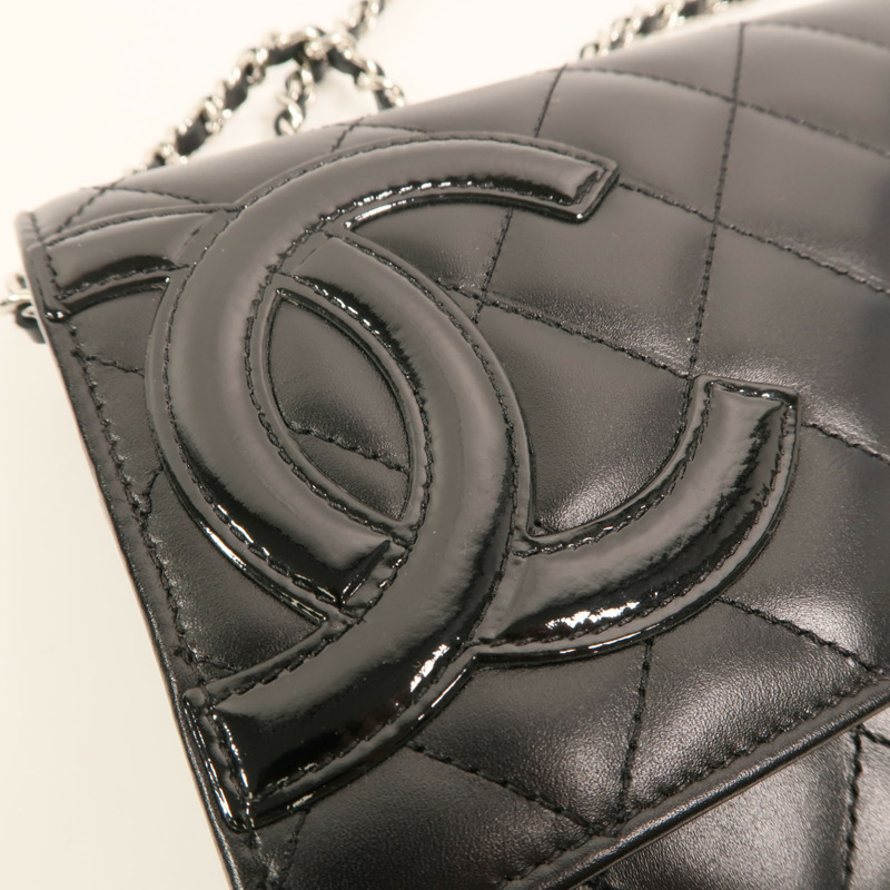 CHANEL 牛皮皮革Cambon Wallet on Chain鏈帶肩背袋-9