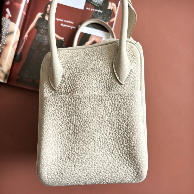 B刻 割愛釋出 ::HERMES:: 愛馬仕 8L冰川白金釦LINDY 26-4