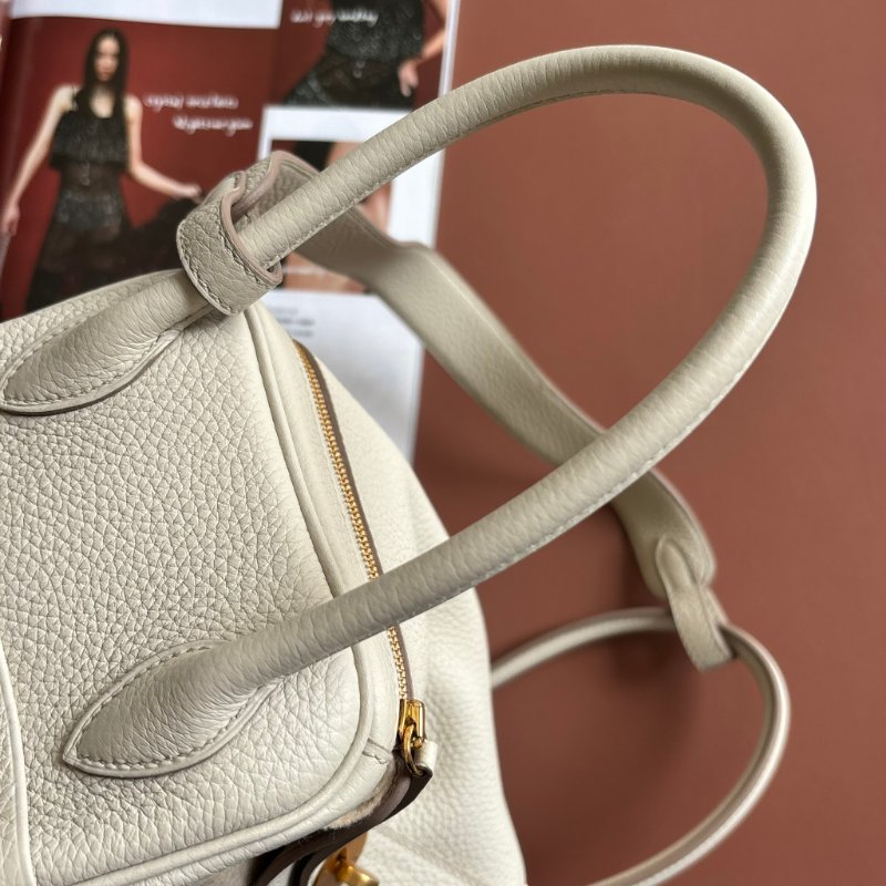 B刻 割愛釋出 ::HERMES:: 愛馬仕 8L冰川白金釦LINDY 26-7
