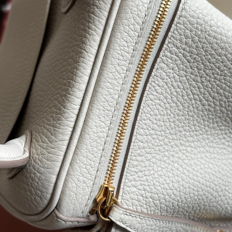 B刻 割愛釋出 ::HERMES:: 愛馬仕 8L冰川白金釦LINDY 26-15