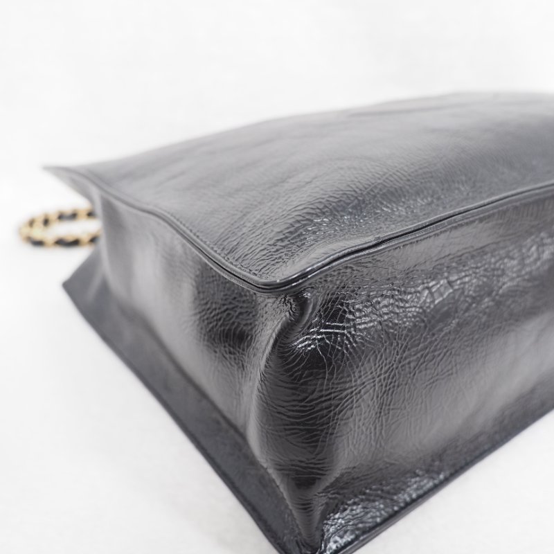 CHANEL 黑色牛皮皮穿鏈托特包-5