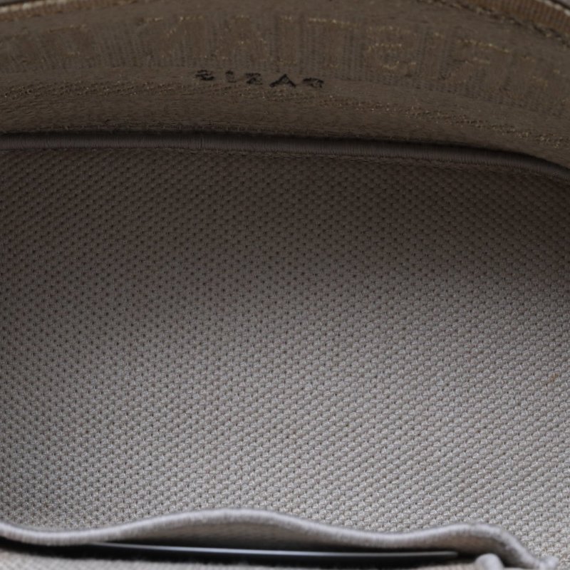 DIOR DiortravelVanity化妝包小號拼色帆布金扣肩背包-3