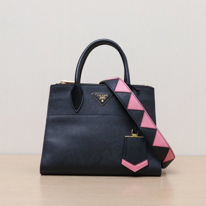 PRADA 黑色牛皮金扣寬肩帶手提包肩背包-1