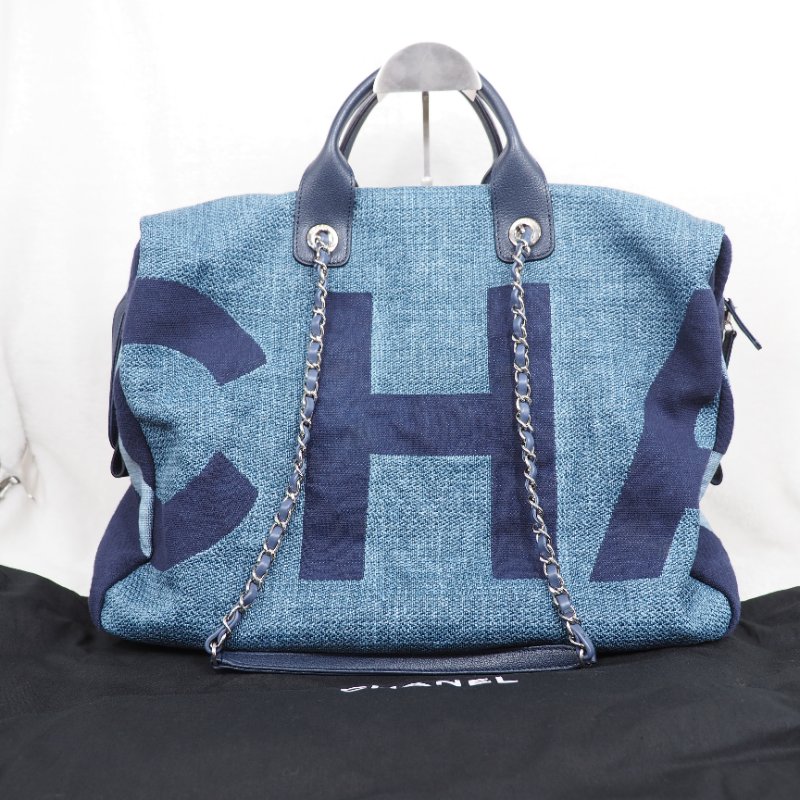 CHANEL Deauville Bowling bag-16