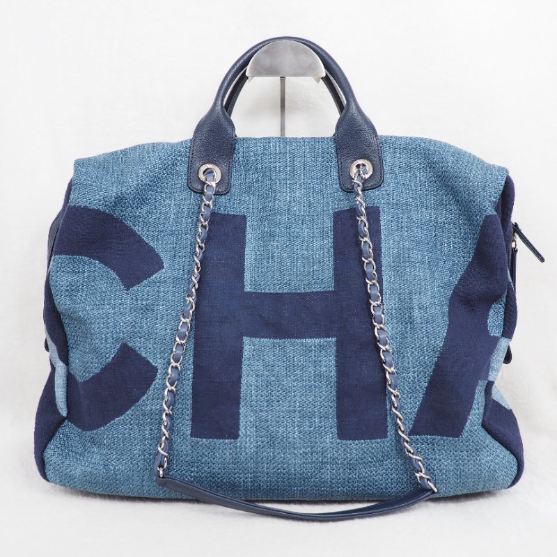 CHANEL Deauville Bowling bag-17