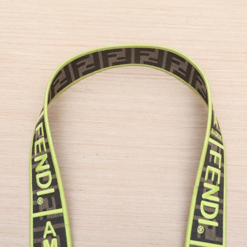 FENDI Baguette法棍包大號老花帆布金扣肩背包-2