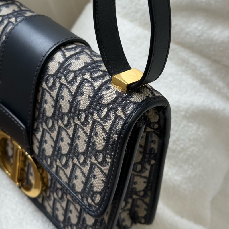 (高雄漢神保卡）Dior 蒙田30-11