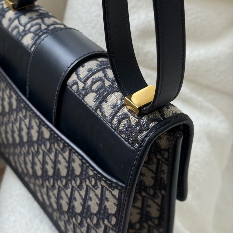 (高雄漢神保卡）Dior 蒙田30-13