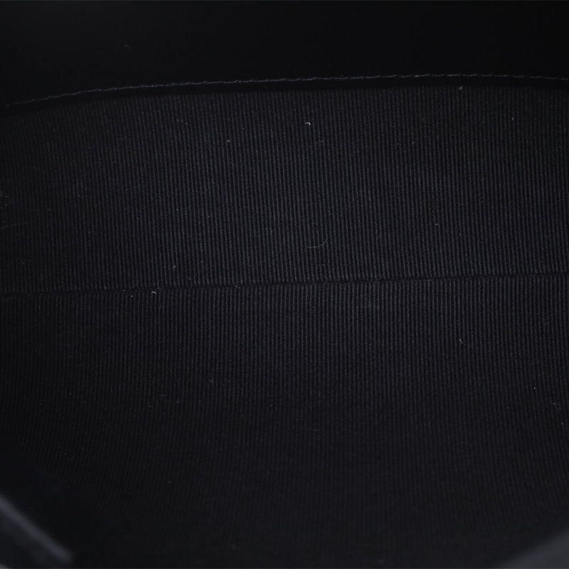 CHANEL 黑色荔枝牛皮淺金扣cococrush菱格紋手柄飯盒包肩背包-3