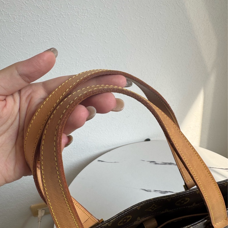 LV花紋薇薇安肩背包MM（絕版了）-16