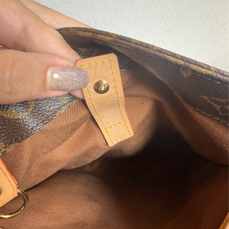 LV花紋薇薇安肩背包MM（絕版了）-28