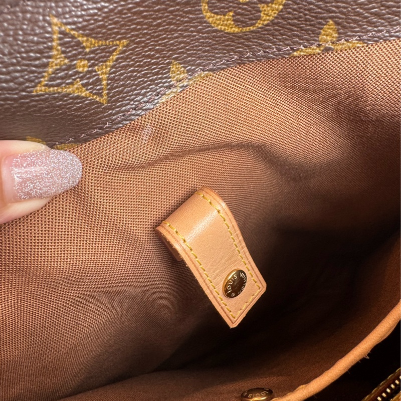 LV花紋薇薇安肩背包MM（絕版了）-29