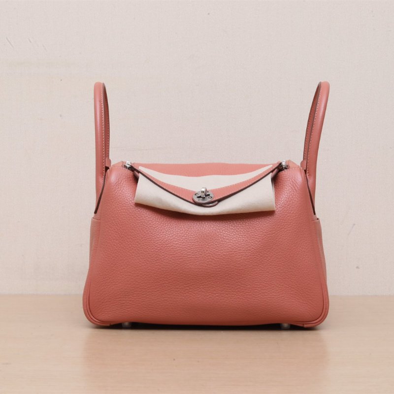 HERMES Lindy303L玫瑰茶色TC皮框Q銀扣肩背包-1