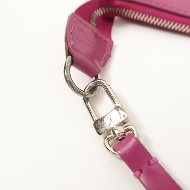 LOUIS VUITTON Epi Pochette Accessoires手挽袋-13