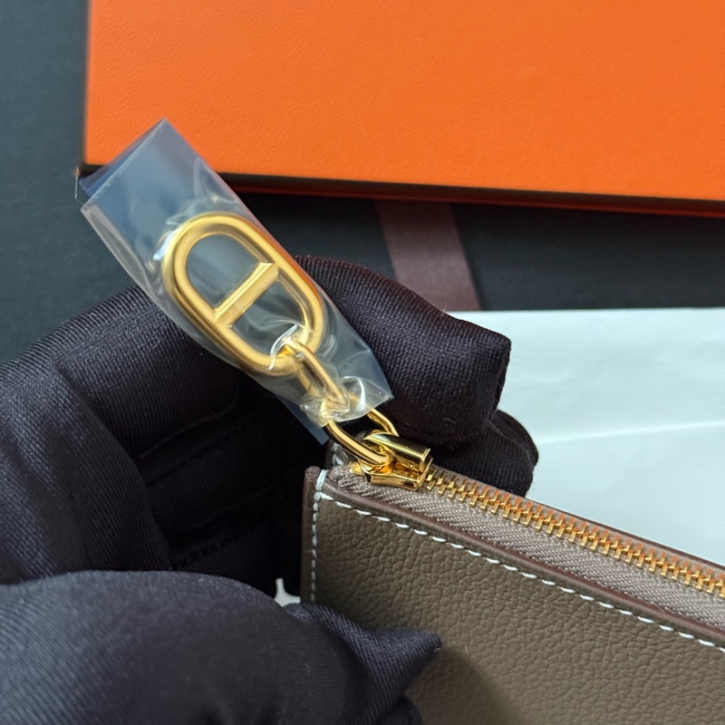 Hermes 新款豬鼻 Zipengo 拉鍊card holder Etoupe 大象灰 金釦 零錢包 卡包-2