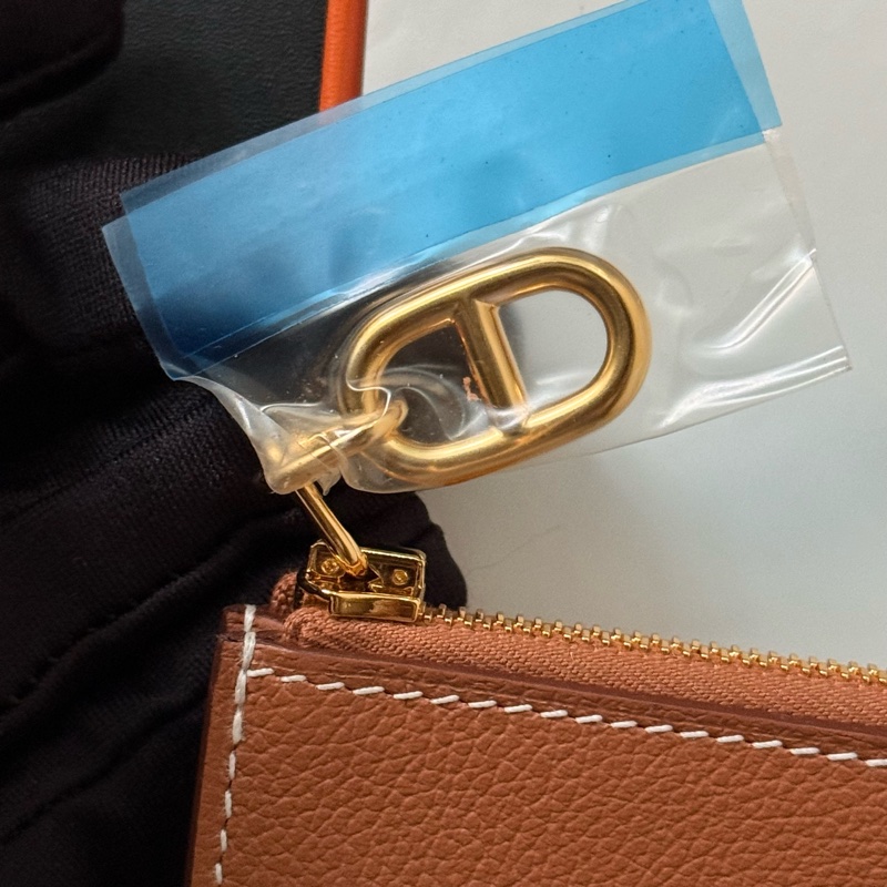 Hermes 新款豬鼻 Zipengo 拉鍊card holder Gold 金棕 金釦 零錢包 卡包-2
