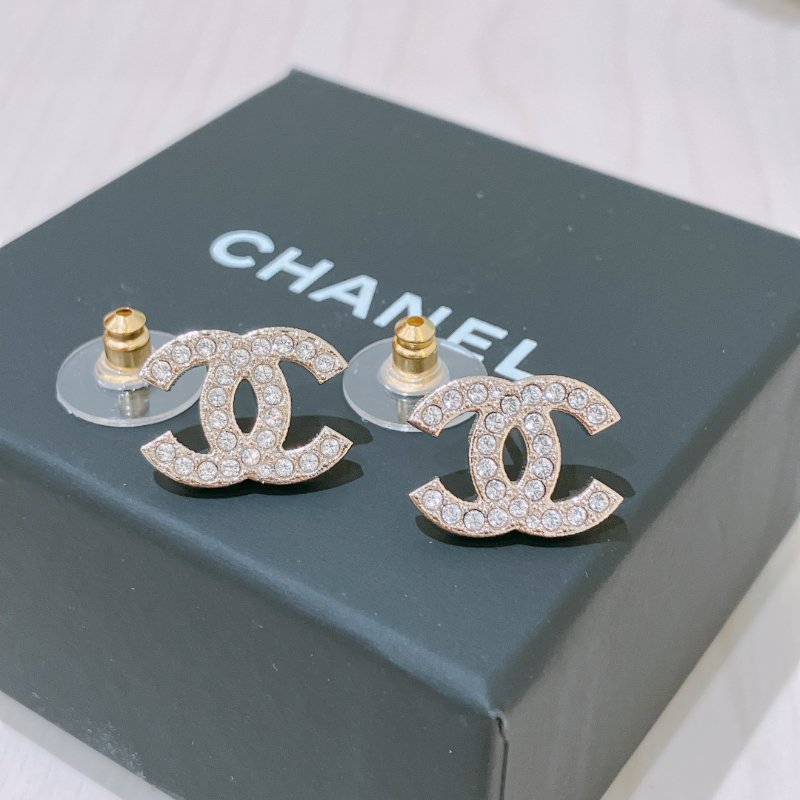 TK2024 Chanel 香奈兒經典CC字耳環 Classic CC Logo 1.5cm Earrings Crystal x GHW-2