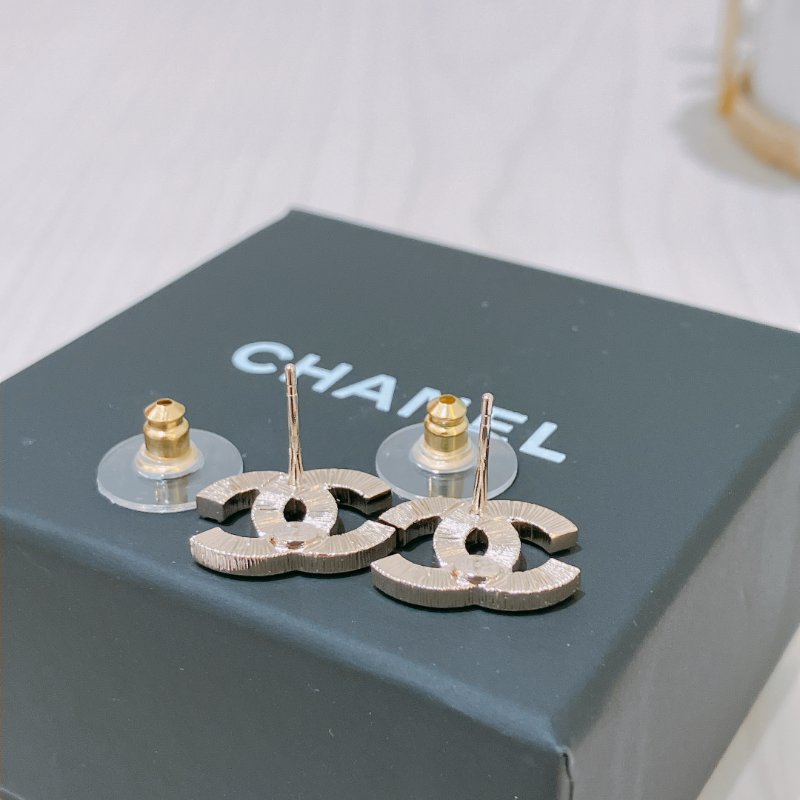 TK2024 Chanel 香奈兒經典CC字耳環 Classic CC Logo 1.5cm Earrings Crystal x GHW-3